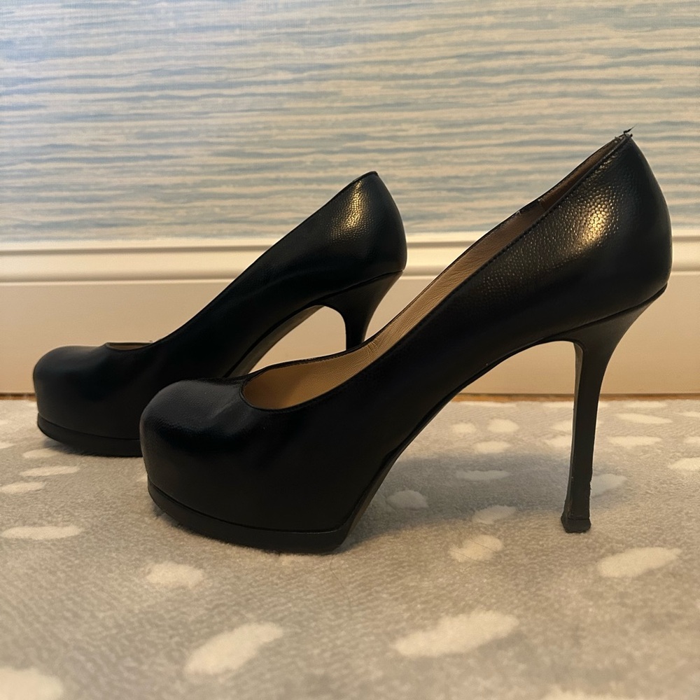 YSL Authentic Tribute Platform Pumps, black leather size 37.5